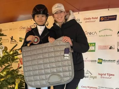 ChengCheng succesvol in Youngriders rubrieken en Lichte Tour